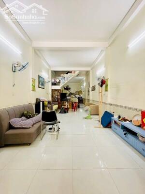 NHÀ 2 TẦNG BTCT VÀO Ở NGAY, 80M2, HXT THÔNG 8 MÉT, GẦN TÔ KÝ, SÁT BÊN CHỢ NGÃ 3 BẦU, CHỈ 4.9 TỶ TL