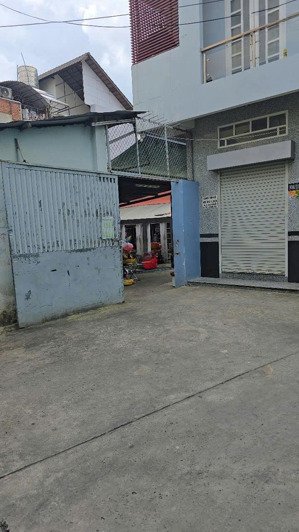 còn 1 lô duy nhất siêu rẻ không có hàng so sánh lạc long quân, phường 8. lh 