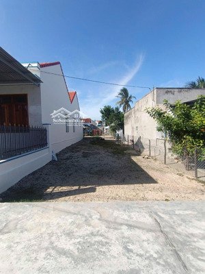 cần bán đất ninh diêm cách biển dốc lết 1km