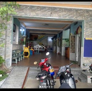 em cần bán gấp nhà 4 tầng đường xe tải ngay tỉnh lộ 43- bình chiểu