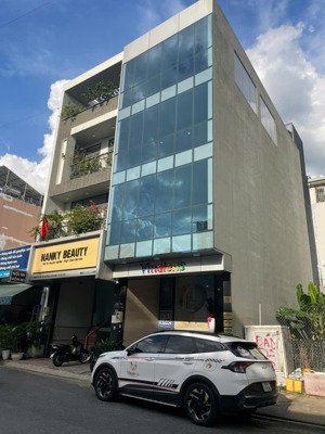 bán căn nhà mt đường vành đai tây, giáp trần lựu - an phú. dt 5x16 - xây 1h + 7t. giá 21 tỷ