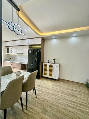 bán căn hộ 2pn,l tầng 18 tại hh2 linh đàm, 3,2 tỷ vnd, chính chủ, hot!