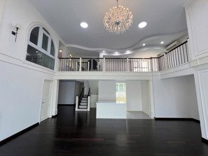 bán căn hộ 6pn, 5wc, 350m2 tại vista verde, thạnh mỹ lợi, q2, hcm, giá siêu hời 25,5 tỷ