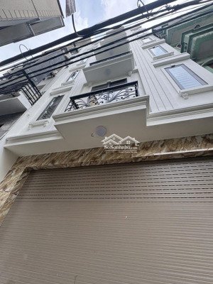 lạc long quân-50m-22.5 tỷ-8 tầng thang máy-oto vào nhà-1 bước chân ra phố-ngõ thông-kinh doanh