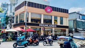 sát q1! bán căn góc 2mt dương bá trạc, q8 (13.5 x 8m) cho highlands thuê 150 triệu/tháng, chỉ 37 tỷ