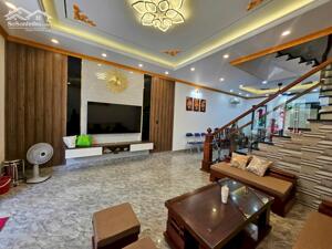 NR05-CHO THUÊ NGUYÊN CĂN 5 NGỦ KHÉP KÍN VINHOMES MARINA- CẦU RÀO 2
