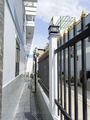 60m2 4 tầng, 4pn. hẻm 8m thông. mã lò, btd a, bình tân. 6 tỷ.