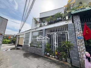 nhà 2 tầng 2 mặt tiền sát bệnh viện tp dĩ an 76m giá 3 tỷ