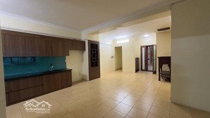 cho thuê căn hộ chung cư số 96 định công - 130 m2, 3 ngủ 2 vệ sinh, căn góc