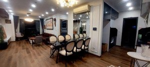 bán gấp căn hộ 113m2 để mua biệt thự giá có thương lượng