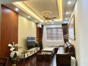 cho thuê căn hộ chung cư n04b1 thành thái, cầu giấy. 63m2 2n ntcb 14tr/tháng. lh: 
