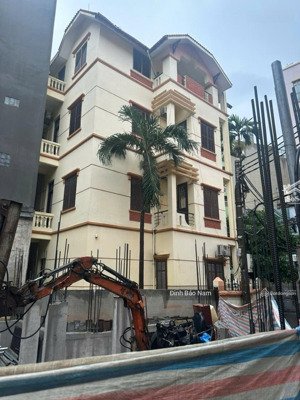 xuân thuỷ cầu giấy - 154m lô góc mặt tiền 18m - ngõ ô tô tránh - phù hợp đầu tư hoặc giữ tiền