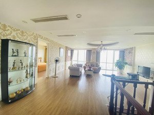 cho thuê penthouse rừng cọ ecopark 260m, giá chỉ 16 triệu/tháng