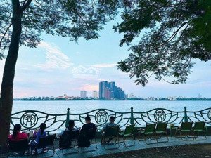 bán nhà võng thị- vài bước ra hồ tây, sổ phân lô-60m*3tầng, mặt tiền 5m,12.95 tỷ