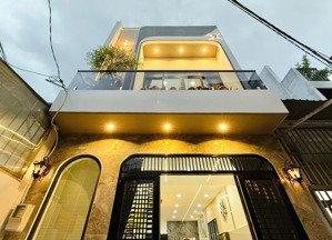 nhà quá lung linh- 3 phòng ngủ- diện tích lớn- thiết kế 2025- nội thất sịn- đg phạm văn chiêu