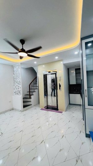 nhà mượtt quá . tại trung tâm thanh xuân