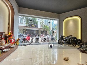 bán nhà 5 tầng đẹp thông sàn kinh doanh hoặc vp,155m2 tại lê văn lương,mặt tiền 8m,chính chủ uy tín