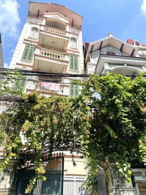 bán nhà phố hoàng hoa thám - ô tô tránh - ngõ thông - dt 106m2, mt 6m, giá: 26 tỷ