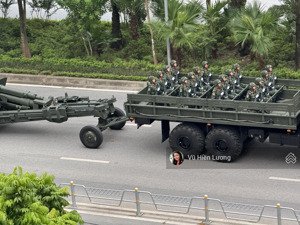 chính chủ bán nhà dân xây phố trịnh công sơn, tây hồ. gần lotte mall.