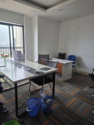 cho thuê căn hộ 4pn,2vs tòa nhà westa làm văn phòng dt 81m