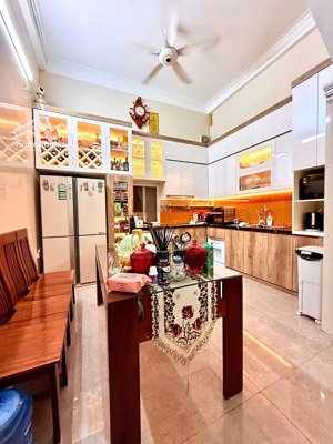 bán nhà mặt phố n. v. xuân, quang trung, hà đông - vỉa hè rộng kinh doanh vô đối - khu vực sầm uất