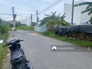 đất cách khu công nghệ cao 300m đường ô tô tránh 4,35 tỷ, 60m2(4x15) giá cực chất