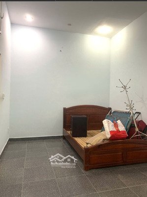 bán nhà rẻ hơn giá đất ngang 7 vip, đường oto thông gần trường học 3,3 tỷ