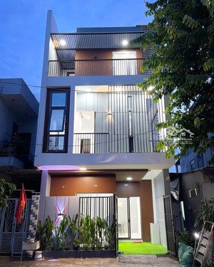 chỉ 4,x tỷ: có ngay nhà khá đẹp mặt tiền nguyễn phước nguyên, đà nẵng: ngang khủng 5,78m 3 tầng 3pn