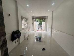 dành cho ai mở showroom, nails, salon tóc