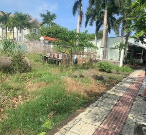 đất 1467m2 mặt tiền đường 25m x 75m, 27 triệu/m2