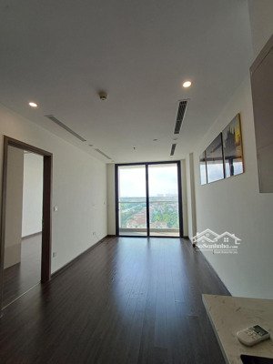 12tr/th căn 2ng2w ban công đông nam, tòa s1 view bể bơi. lh: 