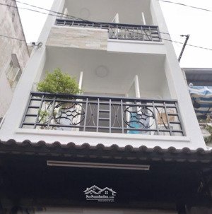 bán nhà 5 tầng sát mặt tiền đường nguyễn tiểu la phường 8 quận 10