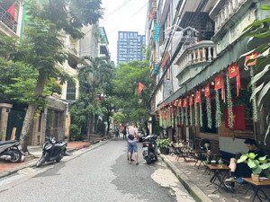 bán nhà riêng ngõ 151 thái hà, dt 75m2, 5 tầng, mt 5,2m 31 tỷ, ngõ ô tô tránh, thông yên lãng