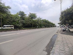 hiếm!cơ hội đầu tư! mặt phố lô góc nguyễn thanh bình, dòng tiền ~1 tỷ/ năm, 60m, 4 tầng, kinh doanh