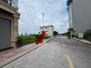 chính chủ bán đất tđc phân lô cự khối -long biên -hà nội. dt: 65m2 mt: 5m