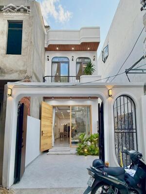 BÁN NHÀ LẦU GẦN NGAY GO TÂN HIỆP TÀI CHÍNH 599 TRIỆU SANG SỔ NHẬN NHÀ NGAY