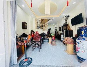 nhà 3 tầng giá , 5,45 tỷ trường lưu q9.