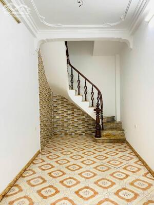 Bán nhà Tôn Đức Thắng ngõ thông thoáng cách ô tô chỉ 15m dân xây khung cột chắc chắn 20m 5 tầng giá 4.85 tỷ .