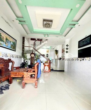 nhà mới 5x20m - 2 tầng 3pn, hẻm xe hơi chưa tới 55 triệu/m2