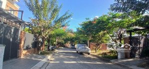 cần bán đất giáng hương villa an ninh 24/24