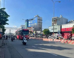cần bán nhà mt lê trọng tấn p.bình hưng hòa - q.bình tân. dt: 20.15x40m, nh:53.05m
