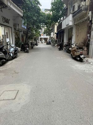 bán nhà mặt phố 170m2 tại đặng văn ngữ, nam đồng, đống đa, hà nội, 99 tỷ vnd