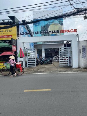 cho thuê nhà mặt tiền 9a tô vĩnh diện, phường linh chiểu, tp thủ đức. (nay là p. thủ đức, tp hcm)