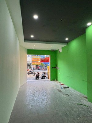 cho thuê mặt bằng trệt và lầu 1 giá 29tr/th mặt tiền nvl khu cityland p10 gò vấp