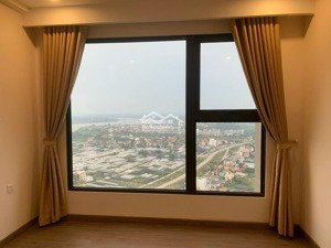 sky oasis: ch 75m2, 2pn2vs+1, tầng cao, view sông hồng, liên hệ: zalo)