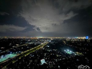 sky oasis: 68m2 2pn2vs, tầng cao, view sông hồng và tp hà nội, full nội thất, giá 4.2xx bp