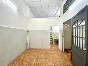 hiếm đất vàng hẻm lê văn lương, gần trần xuân soạn, 55m2, nhĩnh 4 tỷ.