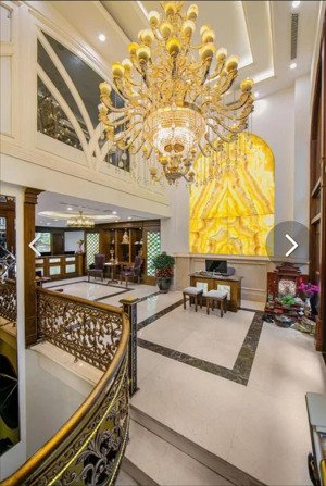 bán khách sạn mặt tiền 8.5m, 135m2 tại hàng trống, hoàn kiếm, hà nội chỉ với giá cực chất 379 tỷ