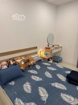 cần cho thuê căn hộ officetel lavida plus q7 dt 28m2, nhà sạch đẹp, view thoáng mát.