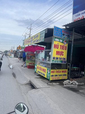 kẹt tiền bán 1 lô đất giá rẻ hơn thị trường 105m2 xung quanh dân cư quán ăn nhiều